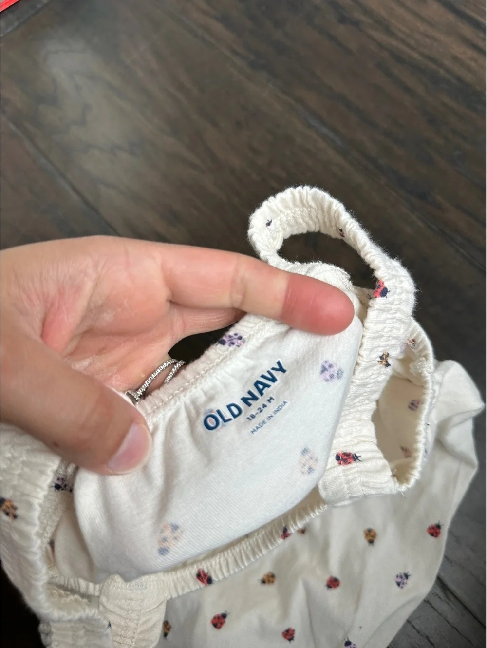 Old navy Baby bugs Bubble 18-24M